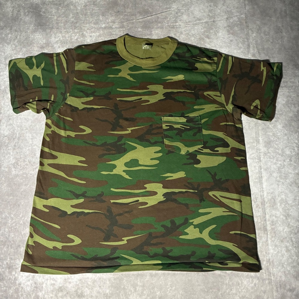 VTG 80s Camo Pocket T-Shirt Mens XL Single Stitch Americana USA Made Woodland